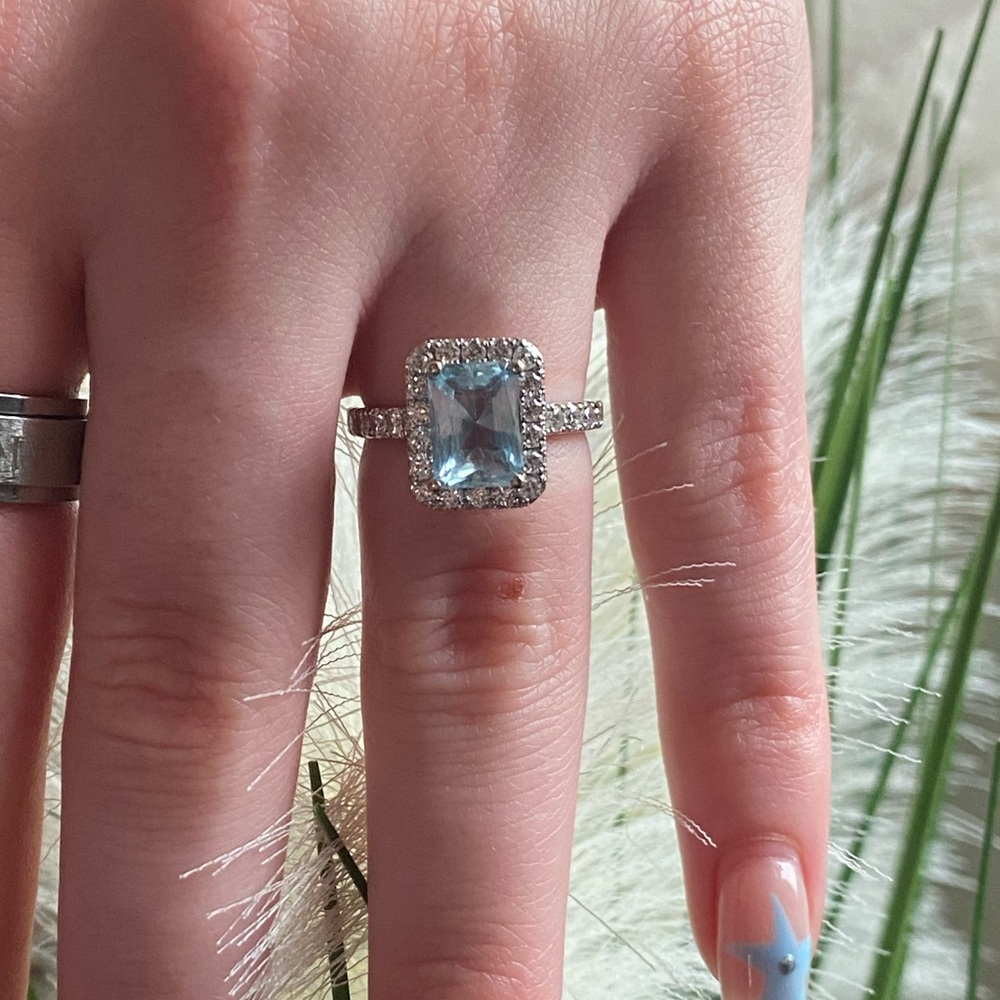 Blue and white gold Aquamarine Halo Ring